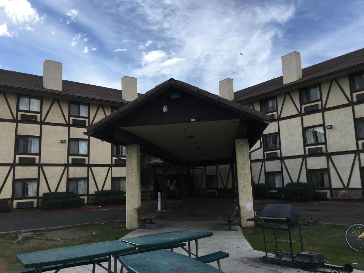 Windsor Inn Sparks Exterior photo
